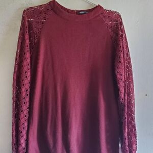 Miholl  Women's Long Sleeve Lace Top - Burgundy
